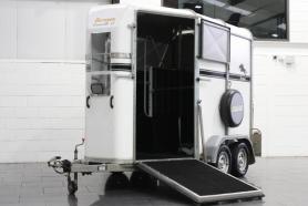 Bateson Deauville 55