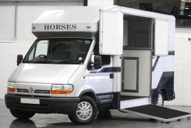 2000 3.5 tonne horsebox