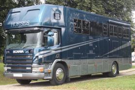 Aaquine Scania 260BHP 18 tonne 2002