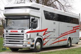 Whittaker Scania 94D300 18 tonne horsebox