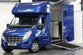 Alexanders Windsor 3.5T Renault Master 2015 build